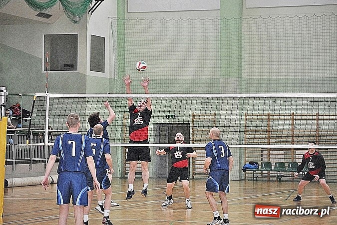 Zdjęcie w galerii na portalu naszraciborz.pl: RAFAKO zwycięzcą Turnieju Zakładów Pracy i Służb Mundurowych  wiadomości z regionu