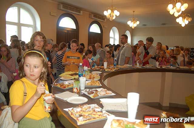 Zdjęcie w galerii na portalu naszraciborz.pl: Zagubieni w przyszłości wiadomości z regionu