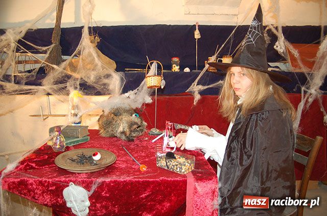 Zdjęcie w galerii na portalu naszraciborz.pl: Zagubieni w przyszłości wiadomości z regionu