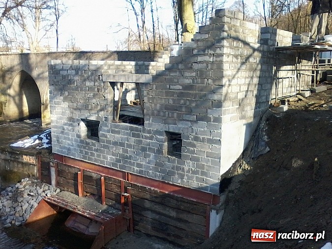 Zdjęcie w galerii na portalu naszraciborz.pl: Urzędnicy patrzyli jak rolnik na żyrafę. A jednak wkrótce ruszy - pierwsza elektrownia wodna w powiecie raciborskim wiadomości z regionu