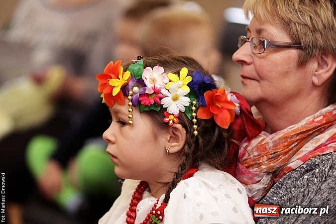 Zdjęcie w galerii na portalu naszraciborz.pl: Śląsko godka od najmłodszych lat w Tworkowie  wiadomości z regionu