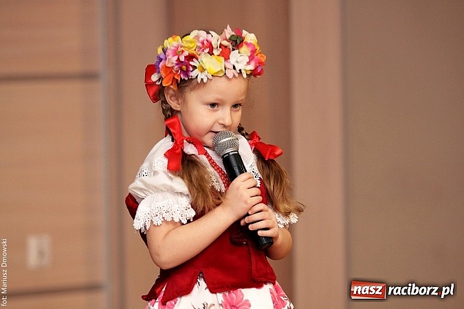 Zdjęcie w galerii na portalu naszraciborz.pl: Śląsko godka od najmłodszych lat w Tworkowie  wiadomości z regionu