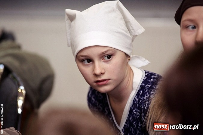 Zdjęcie w galerii na portalu naszraciborz.pl: Śląsko godka od najmłodszych lat w Tworkowie  wiadomości z regionu