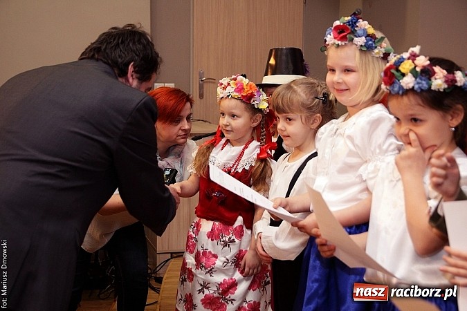 Zdjęcie w galerii na portalu naszraciborz.pl: Śląsko godka od najmłodszych lat w Tworkowie  wiadomości z regionu