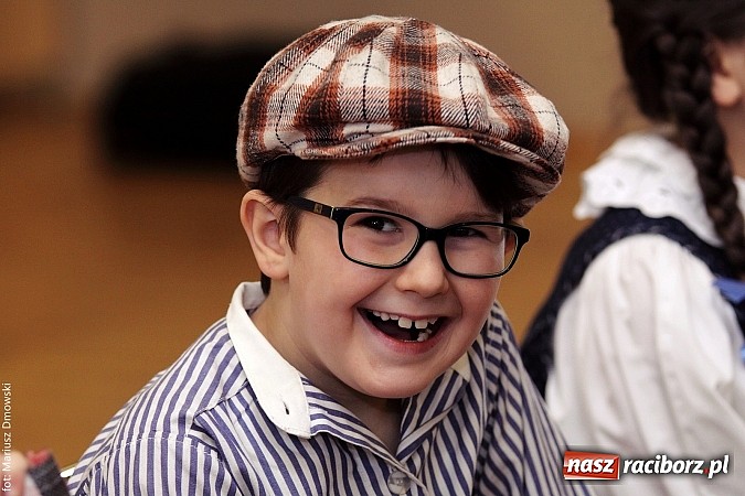 Zdjęcie w galerii na portalu naszraciborz.pl: Śląsko godka od najmłodszych lat w Tworkowie  wiadomości z regionu