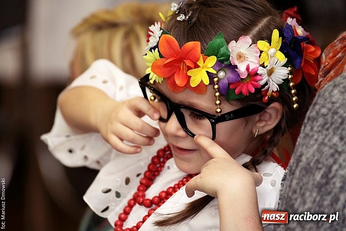 Zdjęcie w galerii na portalu naszraciborz.pl: Śląsko godka od najmłodszych lat w Tworkowie  wiadomości z regionu