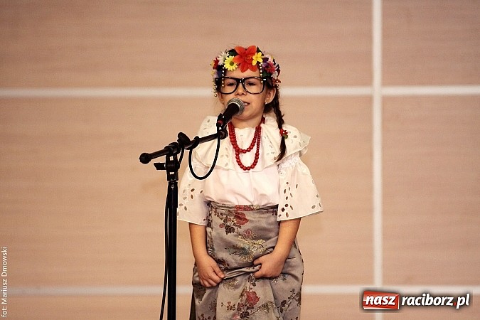Zdjęcie w galerii na portalu naszraciborz.pl: Śląsko godka od najmłodszych lat w Tworkowie  wiadomości z regionu
