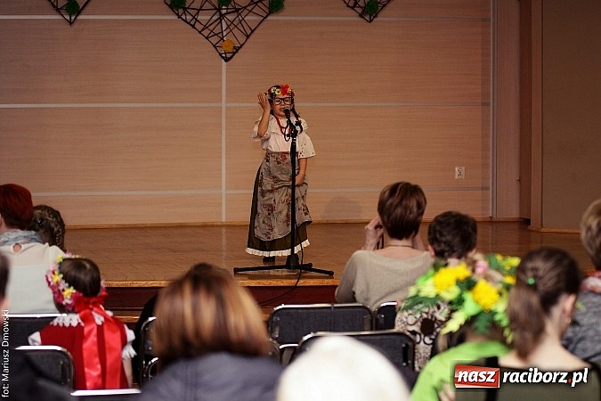 Zdjęcie w galerii na portalu naszraciborz.pl: Śląsko godka od najmłodszych lat w Tworkowie  wiadomości z regionu