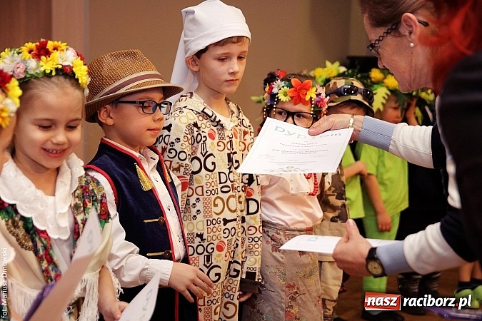 Zdjęcie w galerii na portalu naszraciborz.pl: Śląsko godka od najmłodszych lat w Tworkowie  wiadomości z regionu