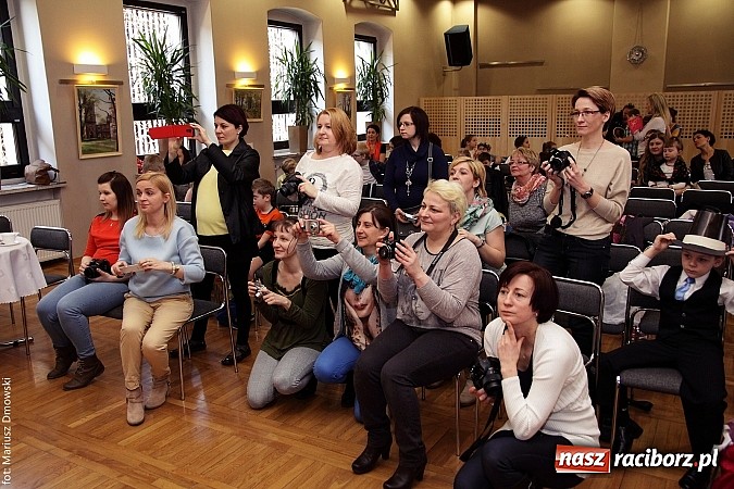 Zdjęcie w galerii na portalu naszraciborz.pl: Śląsko godka od najmłodszych lat w Tworkowie  wiadomości z regionu