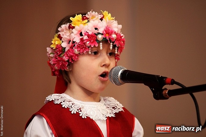 Zdjęcie w galerii na portalu naszraciborz.pl: Śląsko godka od najmłodszych lat w Tworkowie  wiadomości z regionu