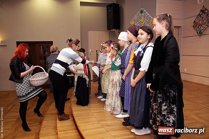 Zdjęcie w galerii na portalu naszraciborz.pl: Śląsko godka od najmłodszych lat w Tworkowie  wiadomości z regionu