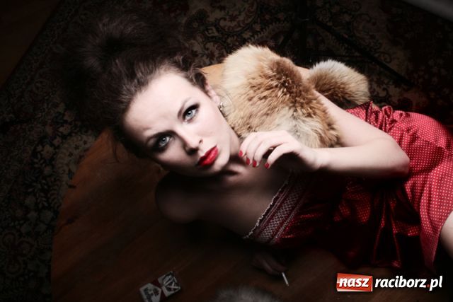 Zdjęcie w galerii na portalu naszraciborz.pl: Debiut raciborzanki na łódzkiej scenie wiadomości z regionu