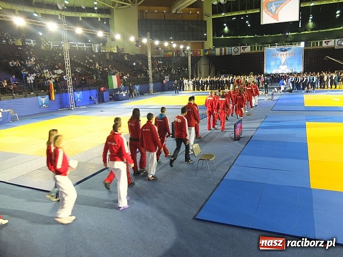 Zdjęcie w galerii na portalu naszraciborz.pl: Raciborzanie w czwartej drużynie świata! wiadomości z regionu