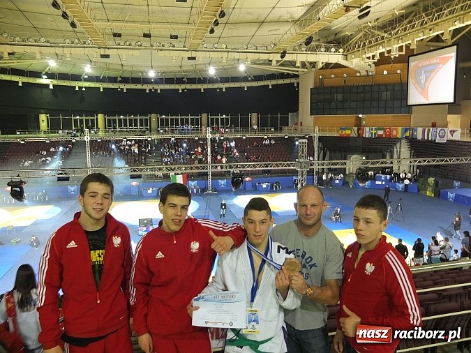 Zdjęcie w galerii na portalu naszraciborz.pl: Raciborzanie w czwartej drużynie świata! wiadomości z regionu