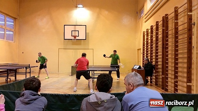 Zdjęcie w galerii na portalu naszraciborz.pl: Tenisowe rozgrywki w Kuźni Raciborskiej wiadomości z regionu
