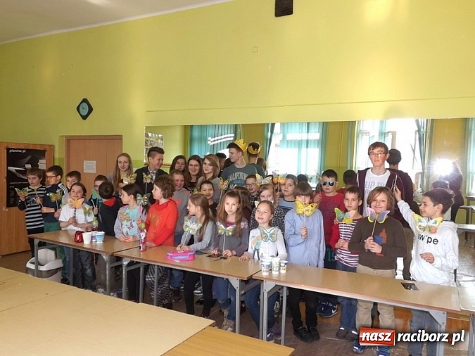 Zdjęcie w galerii na portalu naszraciborz.pl: Warsztaty dla najmłodszych uczniów w MDK  wiadomości z regionu