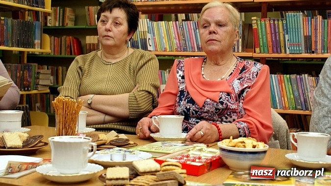 Zdjęcie w galerii na portalu naszraciborz.pl: Mała czarna i książka kulinarna  wiadomości z regionu