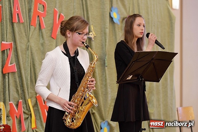 Zdjęcie w galerii na portalu naszraciborz.pl: Wagary z Ekonomikiem, czyli warsztaty na powitanie wiosny  wiadomości z regionu