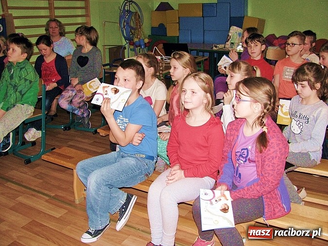 Zdjęcie w galerii na portalu naszraciborz.pl: Dzieci z SP 15 dowiedziały się wszystkiego o bezpiecznym korzystaniu z prądu wiadomości z regionu