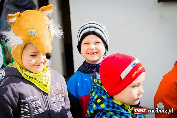 Zdjęcie w galerii na portalu naszraciborz.pl: Pani Wiosna przyszła do przedszkolaków w Sudole  wiadomości z regionu