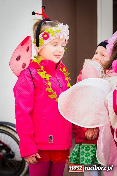 Zdjęcie w galerii na portalu naszraciborz.pl: Pani Wiosna przyszła do przedszkolaków w Sudole  wiadomości z regionu