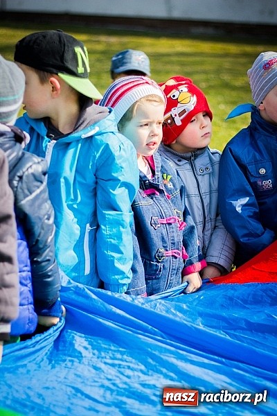 Zdjęcie w galerii na portalu naszraciborz.pl: Pani Wiosna przyszła do przedszkolaków w Sudole  wiadomości z regionu