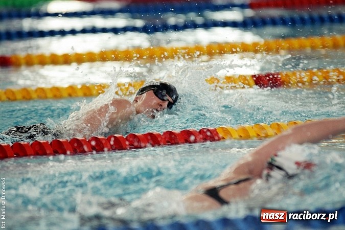 Zdjęcie w galerii na portalu naszraciborz.pl: Pływanie. Zarembik, Bubak i Lesik z brązem w mistrzostwach szkół sportowych wiadomości z regionu