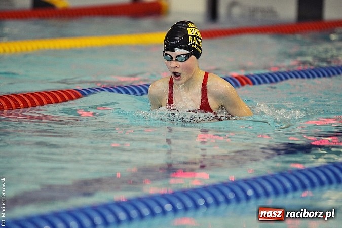 Zdjęcie w galerii na portalu naszraciborz.pl: Pływanie. Zarembik, Bubak i Lesik z brązem w mistrzostwach szkół sportowych wiadomości z regionu