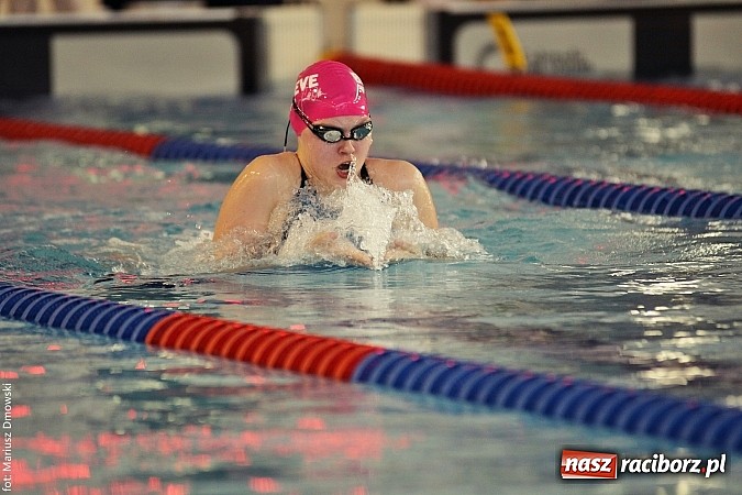 Zdjęcie w galerii na portalu naszraciborz.pl: Pływanie. Zarembik, Bubak i Lesik z brązem w mistrzostwach szkół sportowych wiadomości z regionu