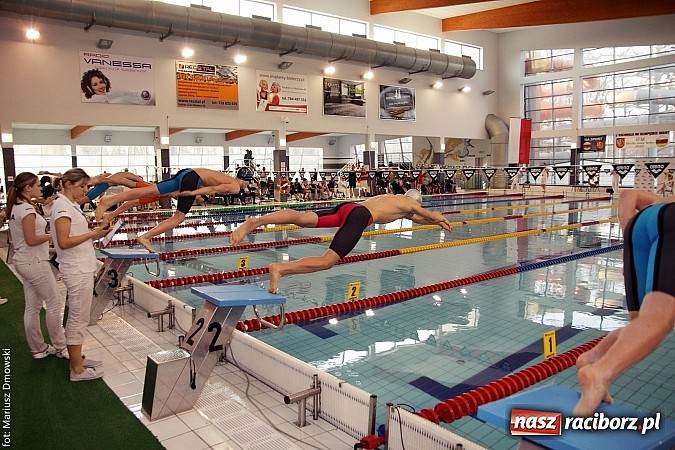 Zdjęcie w galerii na portalu naszraciborz.pl: Pływanie. Zarembik, Bubak i Lesik z brązem w mistrzostwach szkół sportowych wiadomości z regionu