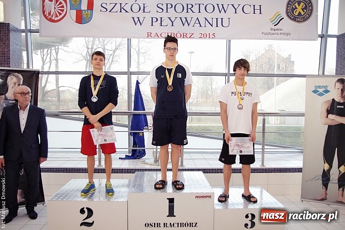 Zdjęcie w galerii na portalu naszraciborz.pl: Pływanie. Zarembik, Bubak i Lesik z brązem w mistrzostwach szkół sportowych wiadomości z regionu