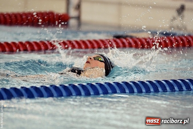 Zdjęcie w galerii na portalu naszraciborz.pl: Pływanie. Zarembik, Bubak i Lesik z brązem w mistrzostwach szkół sportowych wiadomości z regionu