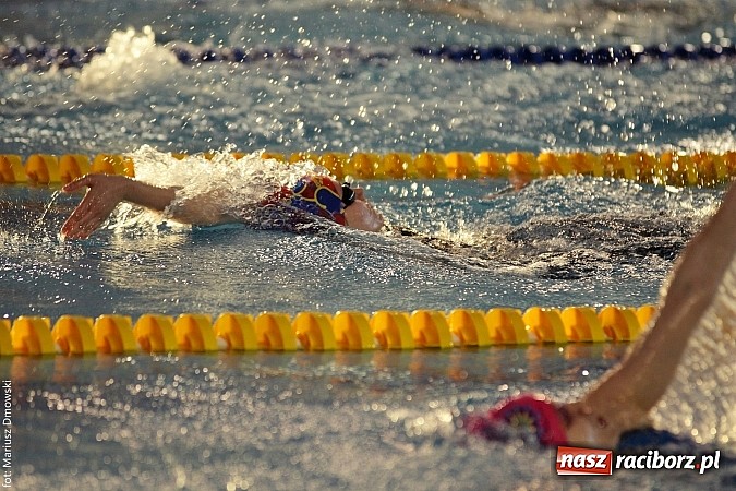 Zdjęcie w galerii na portalu naszraciborz.pl: Pływanie. Zarembik, Bubak i Lesik z brązem w mistrzostwach szkół sportowych wiadomości z regionu