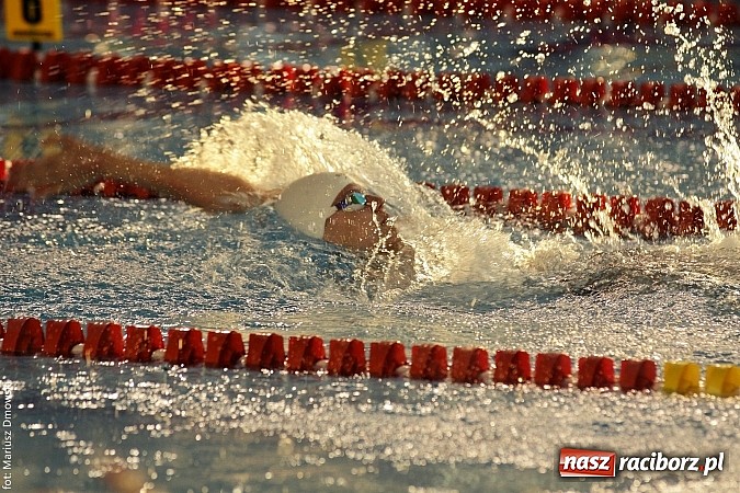 Zdjęcie w galerii na portalu naszraciborz.pl: Pływanie. Zarembik, Bubak i Lesik z brązem w mistrzostwach szkół sportowych wiadomości z regionu