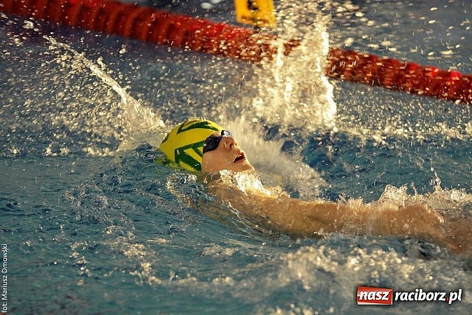 Zdjęcie w galerii na portalu naszraciborz.pl: Pływanie. Zarembik, Bubak i Lesik z brązem w mistrzostwach szkół sportowych wiadomości z regionu