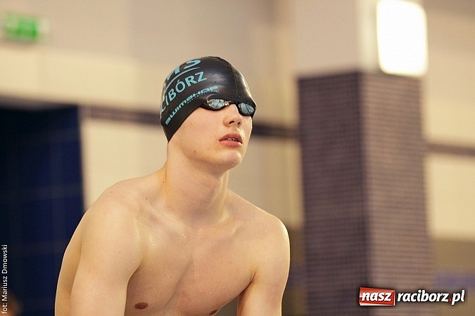 Zdjęcie w galerii na portalu naszraciborz.pl: Pływanie. Zarembik, Bubak i Lesik z brązem w mistrzostwach szkół sportowych wiadomości z regionu