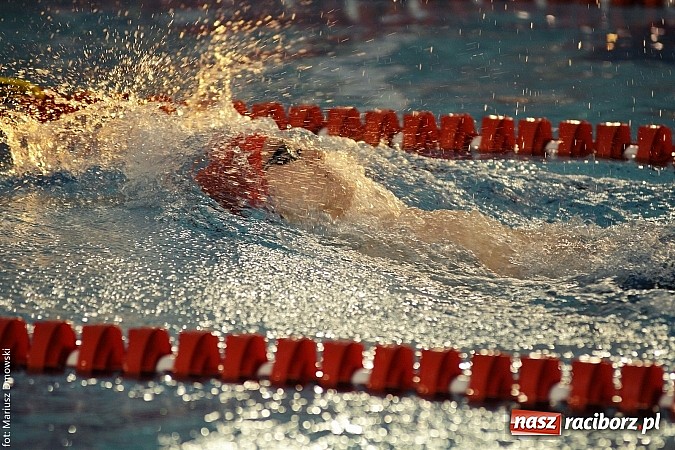 Zdjęcie w galerii na portalu naszraciborz.pl: Pływanie. Zarembik, Bubak i Lesik z brązem w mistrzostwach szkół sportowych wiadomości z regionu