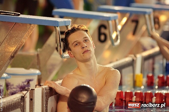 Zdjęcie w galerii na portalu naszraciborz.pl: Pływanie. Zarembik, Bubak i Lesik z brązem w mistrzostwach szkół sportowych wiadomości z regionu