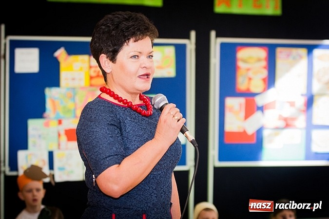 Zdjęcie w galerii na portalu naszraciborz.pl: Kolorowe Dni Otwarte w SP 13 wiadomości z regionu