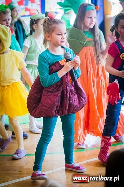 Zdjęcie w galerii na portalu naszraciborz.pl: Kolorowe Dni Otwarte w SP 13 wiadomości z regionu