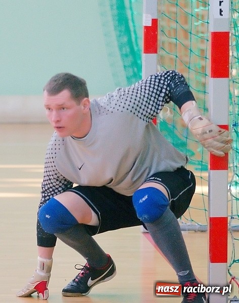 Zdjęcie w galerii na portalu naszraciborz.pl: Halowe zmagania w Arenie Rafako. Puchar Racibora pojechał do Pyskowic. Zespoły z Raciborza poza podium wiadomości z regionu