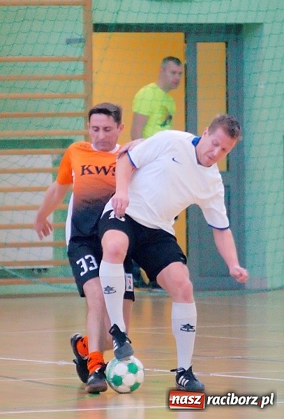 Zdjęcie w galerii na portalu naszraciborz.pl: Halowe zmagania w Arenie Rafako. Puchar Racibora pojechał do Pyskowic. Zespoły z Raciborza poza podium wiadomości z regionu