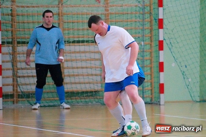 Zdjęcie w galerii na portalu naszraciborz.pl: Halowe zmagania w Arenie Rafako. Puchar Racibora pojechał do Pyskowic. Zespoły z Raciborza poza podium wiadomości z regionu