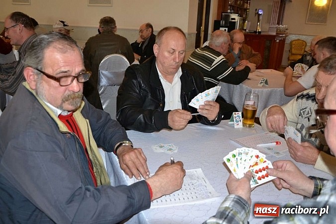 Zdjęcie w galerii na portalu naszraciborz.pl: Turniej Skata o Puchar Wójta Gminy Krzyżanowice wiadomości z regionu