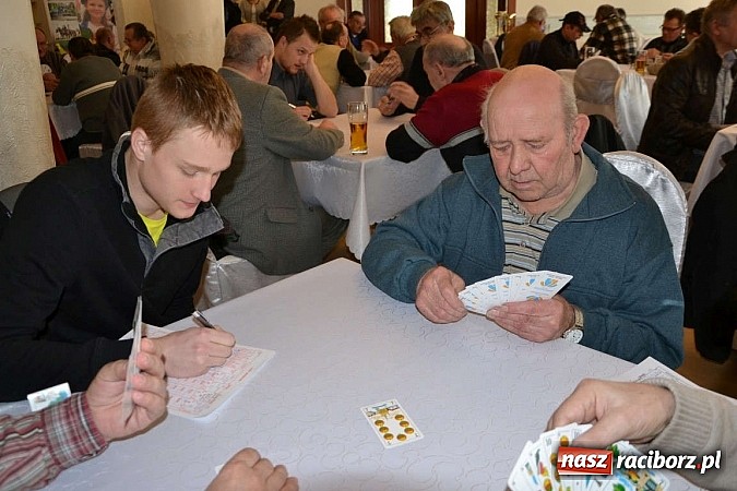 Zdjęcie w galerii na portalu naszraciborz.pl: Turniej Skata o Puchar Wójta Gminy Krzyżanowice wiadomości z regionu
