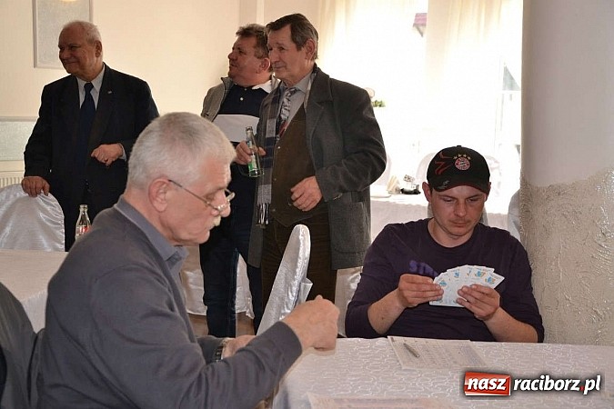 Zdjęcie w galerii na portalu naszraciborz.pl: Turniej Skata o Puchar Wójta Gminy Krzyżanowice wiadomości z regionu