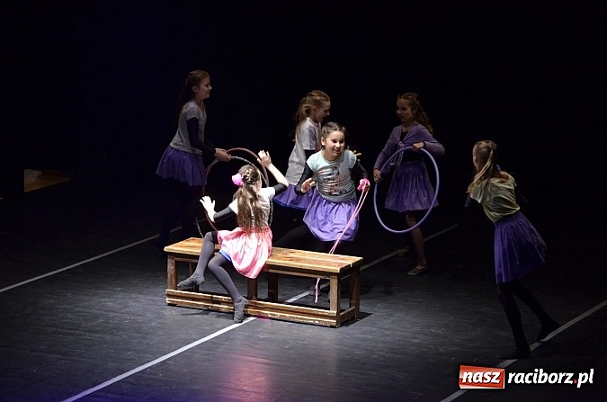 Zdjęcie w galerii na portalu naszraciborz.pl: Wszystko o Mojej ławeczce Skazy. Foto, wideo i mp3  wiadomości z regionu