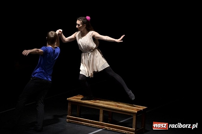 Zdjęcie w galerii na portalu naszraciborz.pl: Wszystko o Mojej ławeczce Skazy. Foto, wideo i mp3  wiadomości z regionu