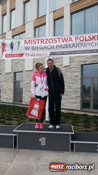 Zdjęcie w galerii na portalu naszraciborz.pl: Biegi przełajowe. Złota Ania wiadomości z regionu